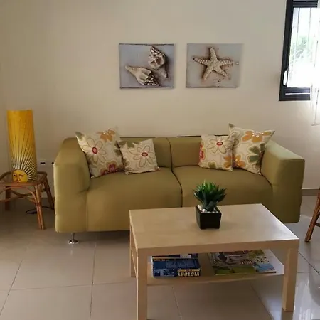 Summer House In Nea Potidaia *